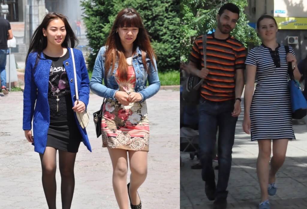 日本人そっくりの顔立ちのキルギス人女性2人組とロシア系のカップル
